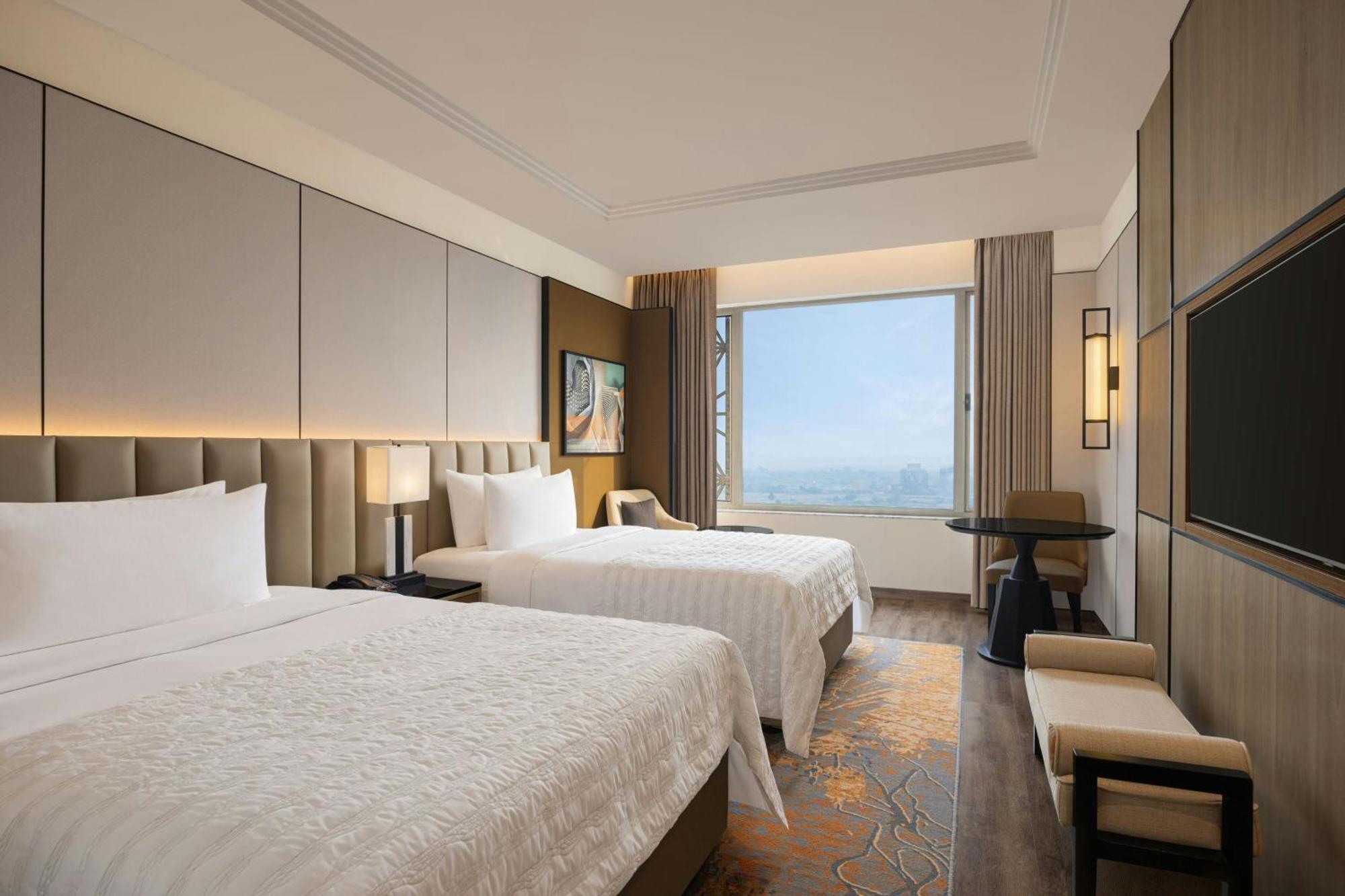 Executive Twin Room Club Lounge Access