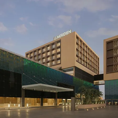 Le Meridien, Surat-2